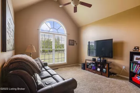 129 Lesprit Pkwy, Pendleton, KY 40055 photo 41