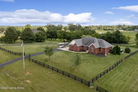 129 Lesprit Pkwy, Pendleton, KY 40055