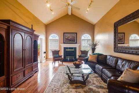129 Lesprit Pkwy, Pendleton, KY 40055 photo 16
