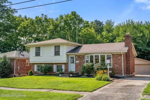 3317 Frontier Trl, Louisville, KY 40220