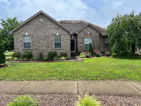 6800 Spring Lawn Ct, Louisville, KY 40291