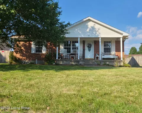 265 Drake Dr, Shepherdsville, KY 40165