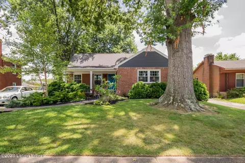 2824 Pomeroy Dr, Louisville, KY 40218