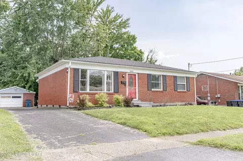 4800 Libby Ln, Louisville, KY 40272