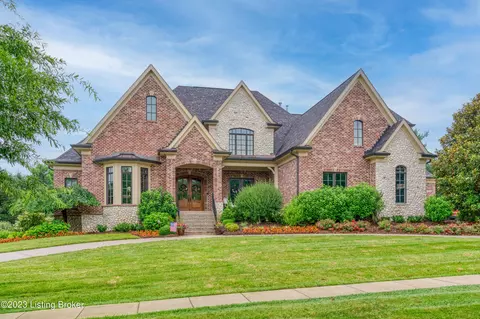 7815 Farm Spring Dr, Prospect, KY 40059