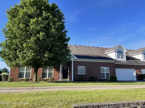55 Fairway Xing, Shelbyville, KY 40065