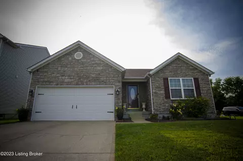 5611 Red Crested Way, Louisville, KY 40291