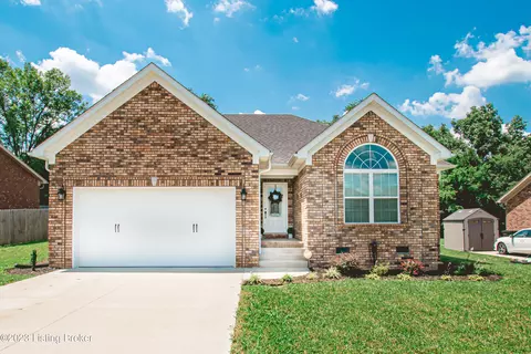 478 Meadowcrest Dr, Mount Washington, KY 40047