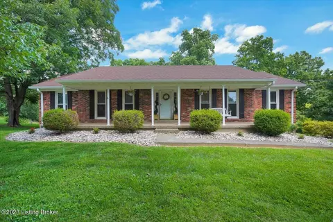 4009 Delaware Dr, La Grange, KY 40031