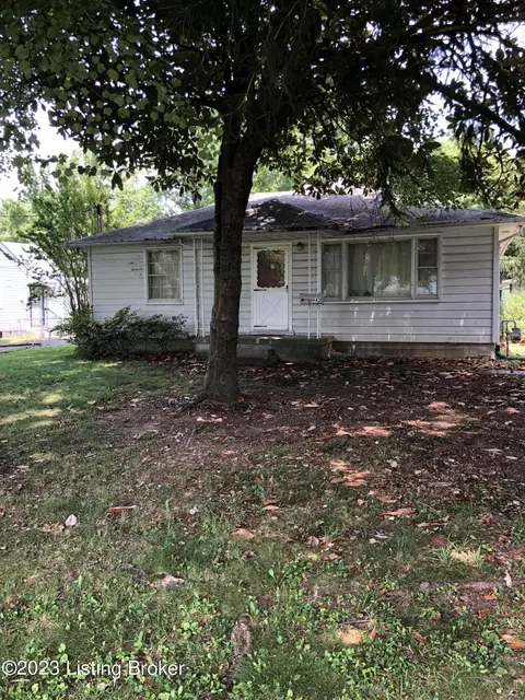 1942 Lewiston Dr, Louisville, KY 40216
