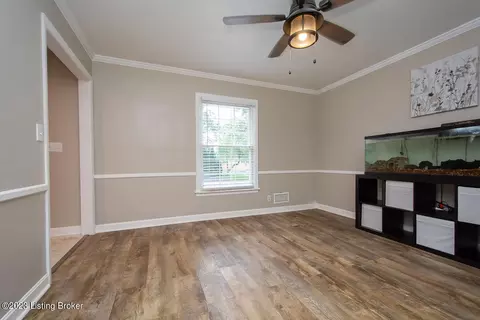 7503 Springvale Dr, Louisville, KY 40241 photo 2
