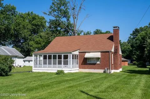 1295 Gilmore Ln, Louisville, KY 40213