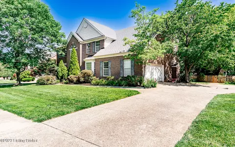 3807 Zaring Mill Cir, Louisville, KY 40241