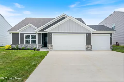 446 Williamsburg Dr, Mount Washington, KY 40047