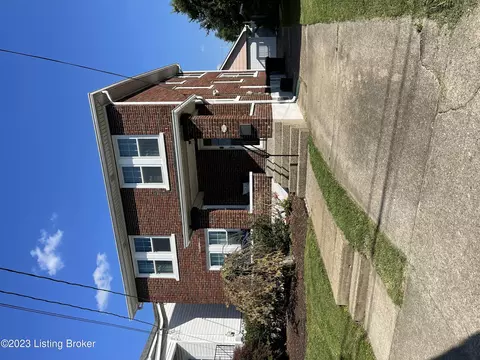 932 Keswick Blvd, Louisville, KY 40217