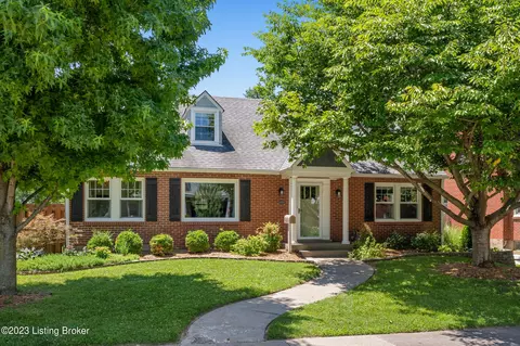 524 Iola Rd, Louisville, KY 40207
