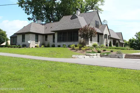 11715 Covered Bridge Rd, Prospect, KY 40059
