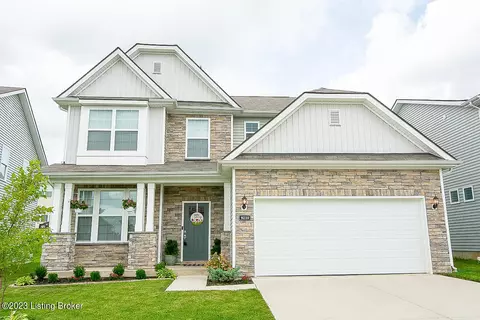 9210 Tamarack Grove Ln, Louisville, KY 40291