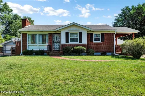 10223 Dodge Ln, Louisville, KY 40272