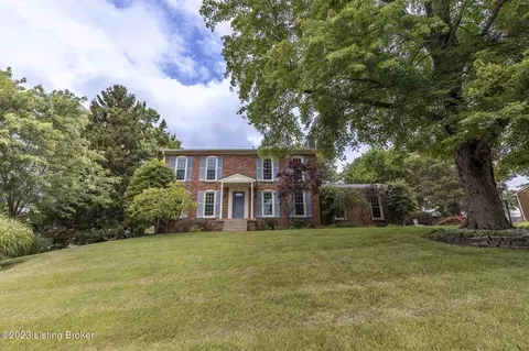 9005 Collingwood Rd, Louisville, KY 40299
