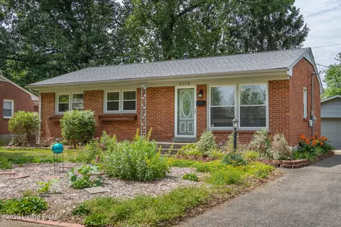 3719 Chatham Rd, Louisville, KY 40218