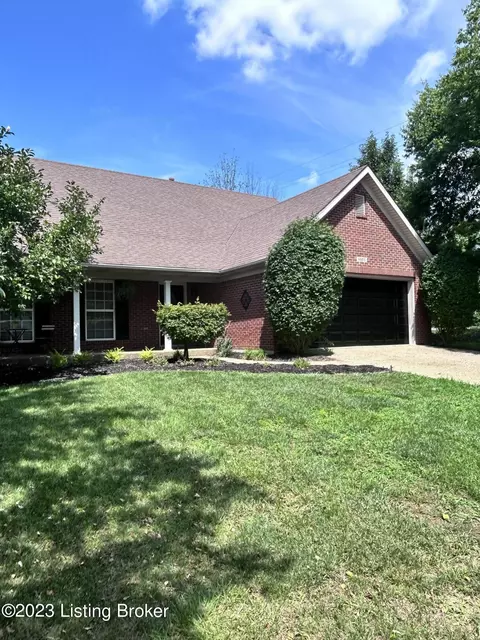 8600 Landwood Way, Louisville, KY 40291