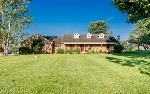 351 Fairview Ln, Shepherdsville, KY 40165