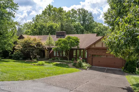 5312 Arrowshire Dr, La Grange, KY 40031