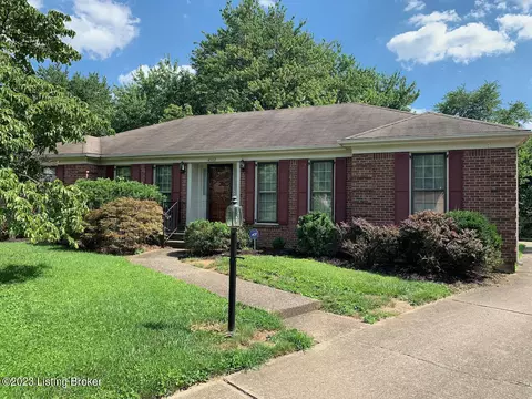 4502 Trey Ct, Louisville, KY 40220
