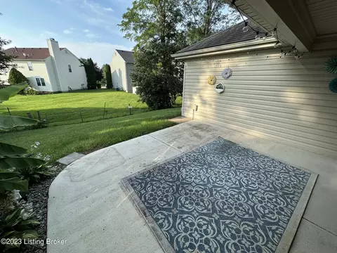 4012 Emerald Spring Pl, Louisville, KY 40245 photo 18