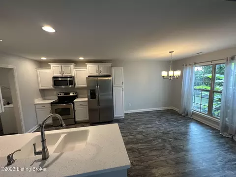 4012 Emerald Spring Pl, Louisville, KY 40245 photo 5