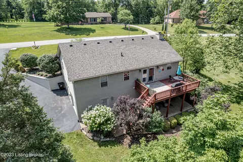 168 Oakwood Cir, Pendleton, KY 40055 photo 2