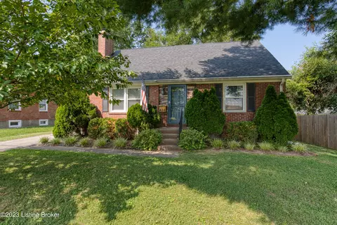 416 Scarsdale Rd, Louisville, KY 40243