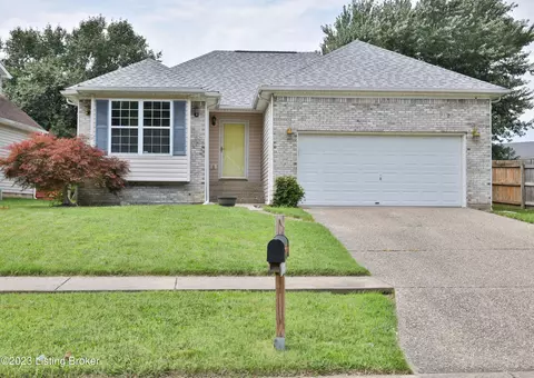 12611 Bay Arbor Pl, Louisville, KY 40245
