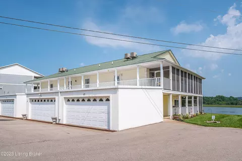 113 Lookout Dr #34, Brandenburg, KY 40108
