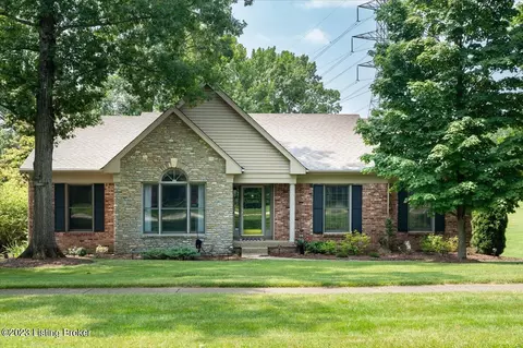 17002 Ashburton Dr, Louisville, KY 40245