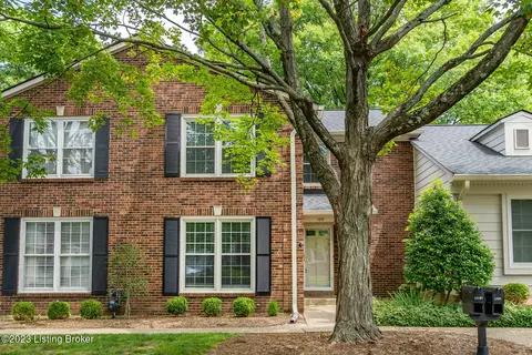 1019 Burning Springs Cir, Louisville, KY 40223