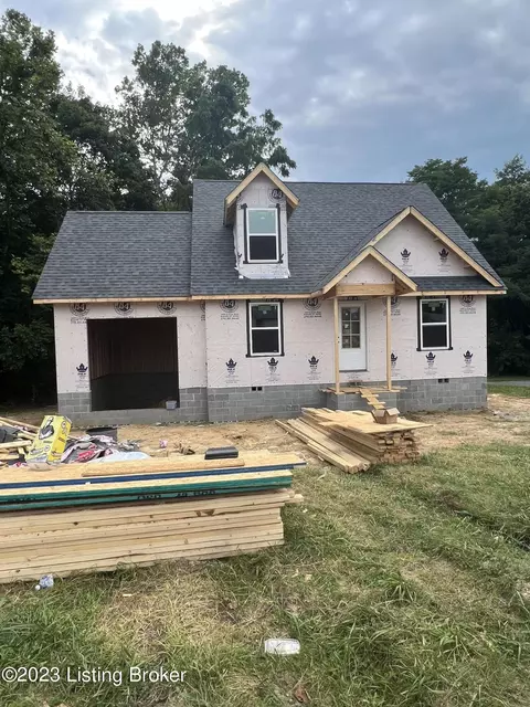 221 Southern Lake Dr, Elizabethtown, KY 42701