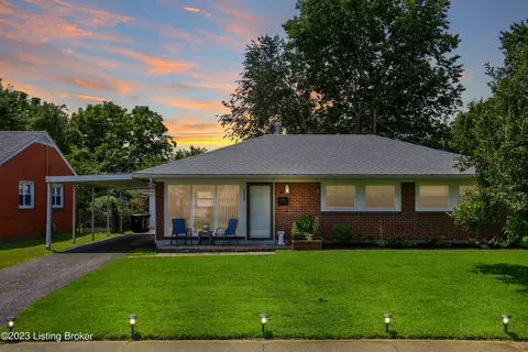 3029 Boaires Ln, Louisville, KY 40220