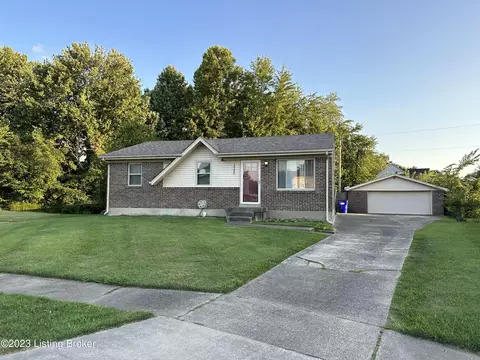 10222 Allentree Pl, Louisville, KY 40229