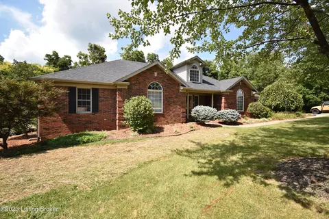 126 Woodhill Rd, Bardstown, KY 40004