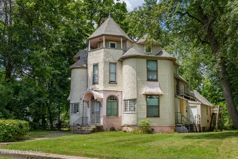 2815 Virginia Ave, Louisville, KY 40211