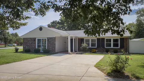 3842 Klondike Ln, Louisville, KY 40218