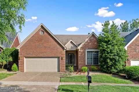 11112 Coventry Greens Dr, Louisville, KY 40241