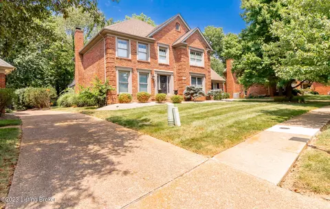 3204 Springstead Cir, Louisville, KY 40241