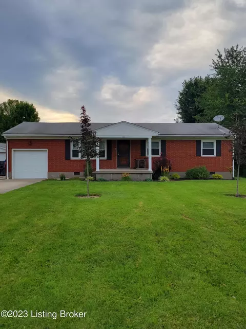 3331 Cardinal Ave, Shepherdsville, KY 40165