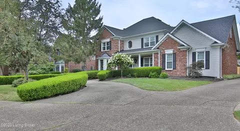 607 Wardshire Pl, Louisville, KY 40223