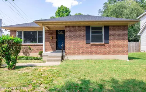 3633 Nichols Meadow Cir, Louisville, KY 40215