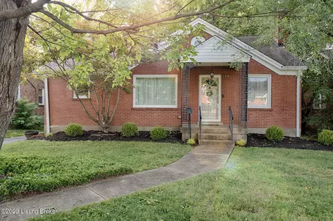219 Ring Rd, Louisville, KY 40207