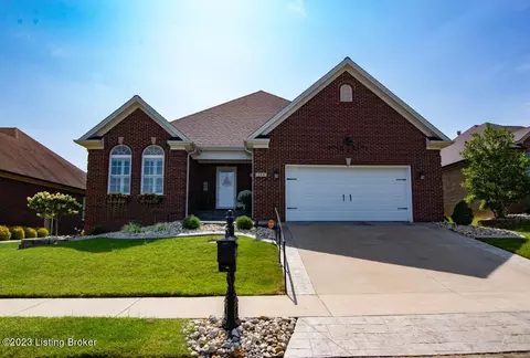 214 Evergreen Gdn, Elizabethtown, KY 42701